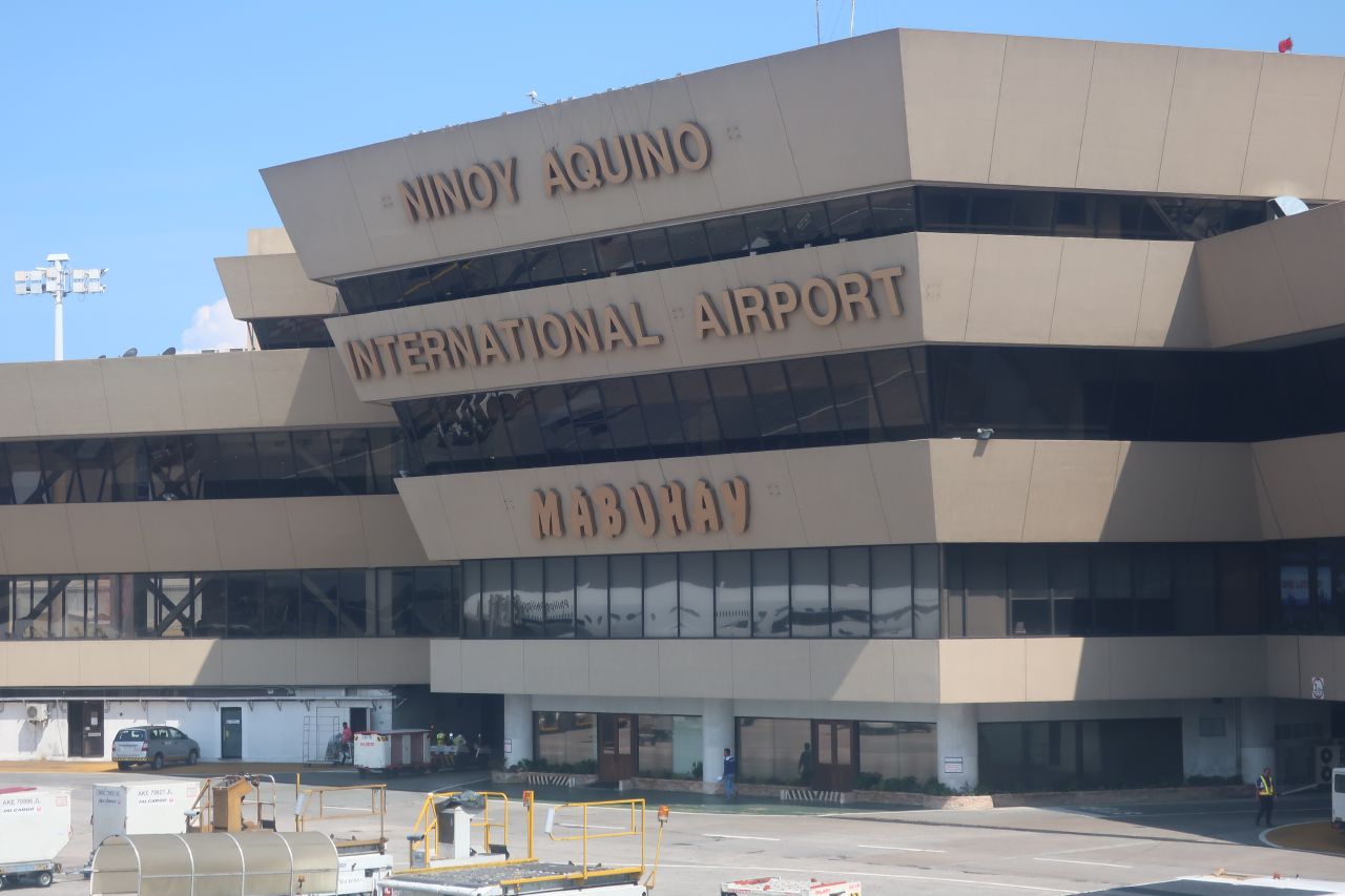 NAIA ターミナル１（ニノイ・アキノ国際空港 ターミナル１）/ マニラ国際空港